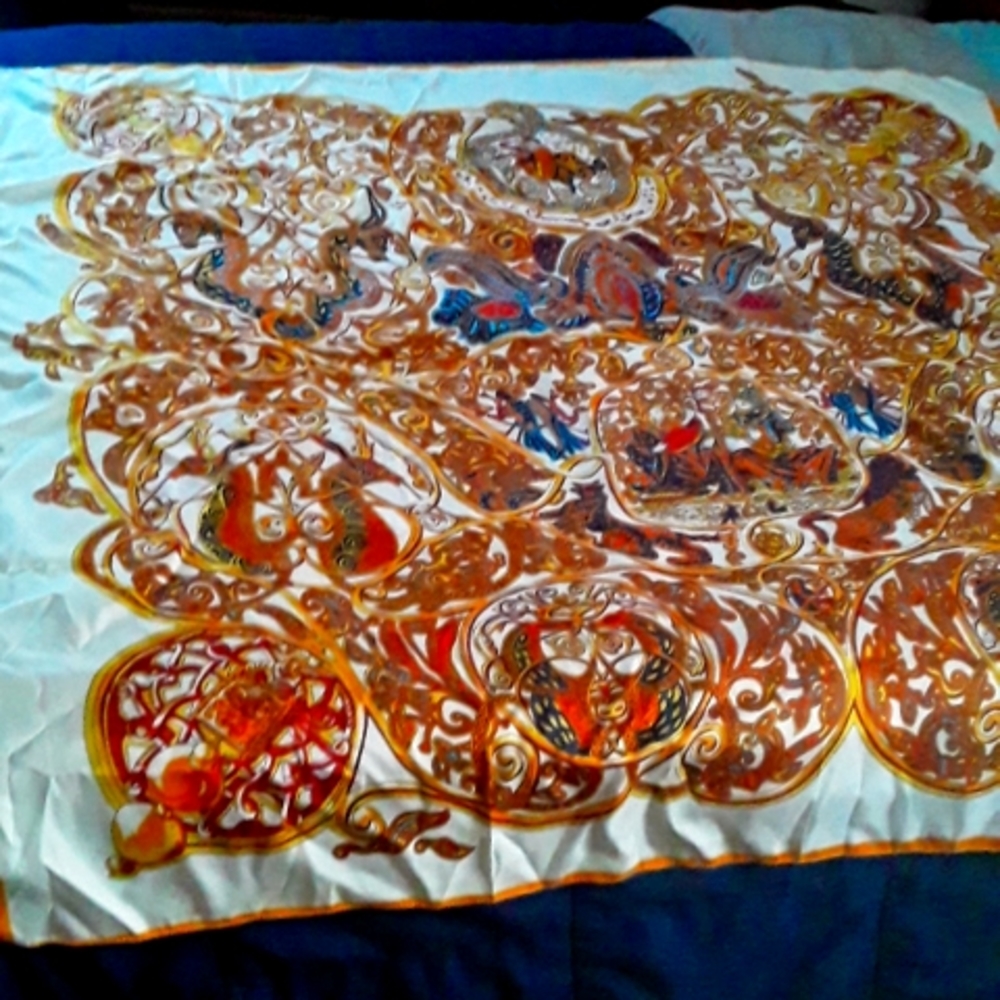TODAY ON SALE.  NWOT La Charmante aux Animaux ladies 100% silk scarf